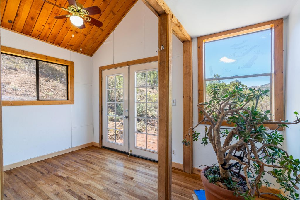 Image 6 of property listing at 1499 San Diego Loop, Jemez Springs, NM 87025