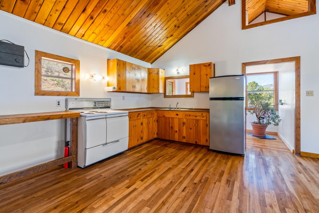 Image 9 of property listing at 1499 San Diego Loop, Jemez Springs, NM 87025