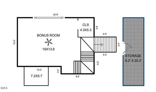 203 Pinewood Drive, Apex, NC 27502