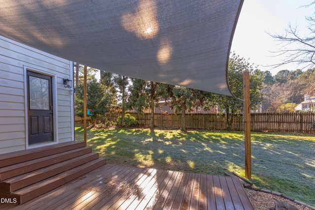 203 Pinewood Drive, Apex, NC 27502