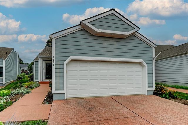 1421 Birdseye Court, Blue Springs, MO 64015