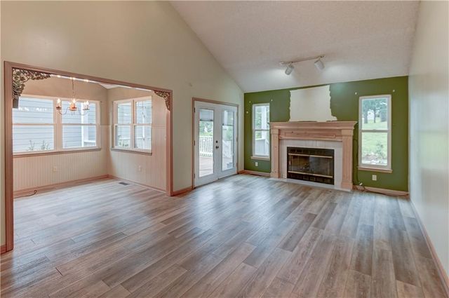 1421 Birdseye Court, Blue Springs, MO 64015