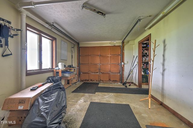 1151 Panorama Drive, Abingdon, VA 24210