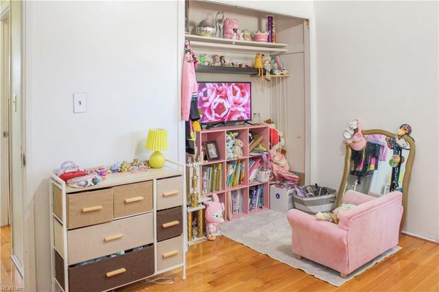 1817 Hartford DR, Norfolk, VA 23518