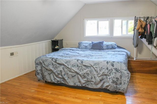 1817 Hartford DR, Norfolk, VA 23518