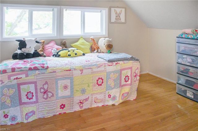 1817 Hartford DR, Norfolk, VA 23518