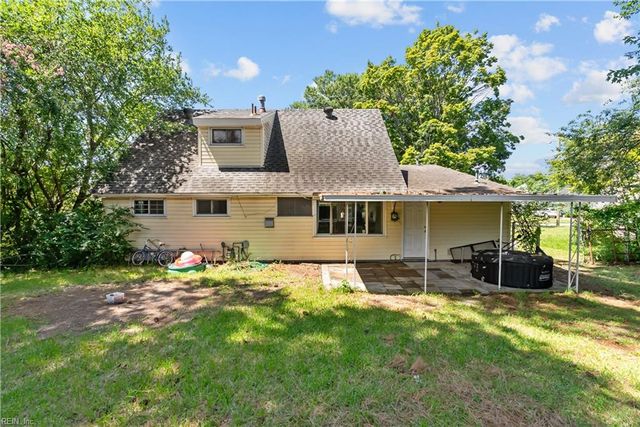 1817 Hartford DR, Norfolk, VA 23518