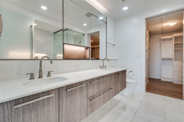 3130 N Harwood Street 2606, Dallas, TX 75201