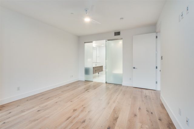 3130 N Harwood Street 2606, Dallas, TX 75201