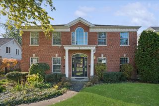 509 Pinecrest Lane, Wilmette, IL 60091