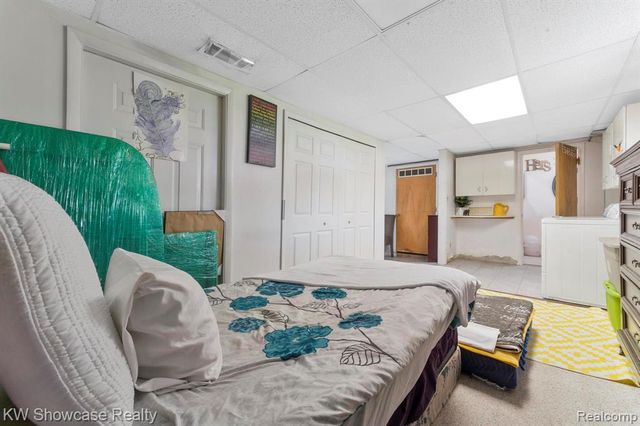 25665 Forestview Drive, Southfield, MI 48033