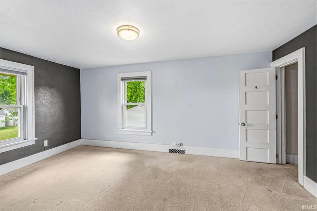 1818 E Ewing Avenue, South Bend, IN 46613