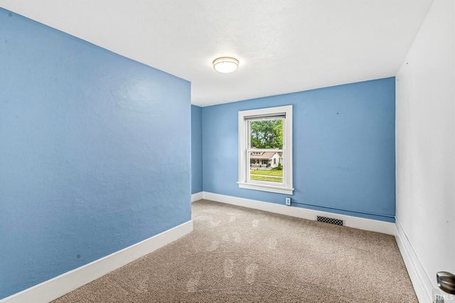1818 E Ewing Avenue, South Bend, IN 46613