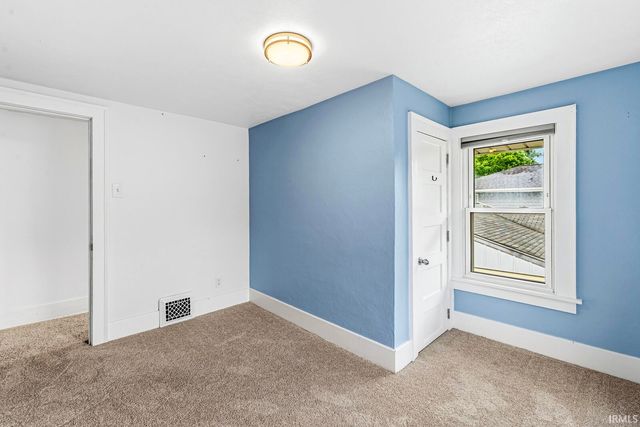 1818 E Ewing Avenue, South Bend, IN 46613
