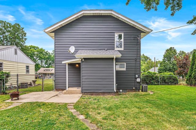 1818 E Ewing Avenue, South Bend, IN 46613
