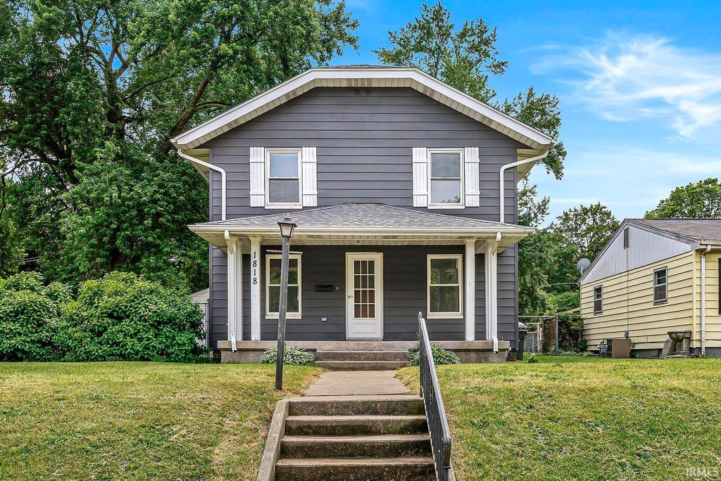1818 E Ewing Avenue, South Bend, IN 46613