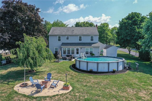 1670 Lamplighter Drive, Macungie Boro, PA 18062