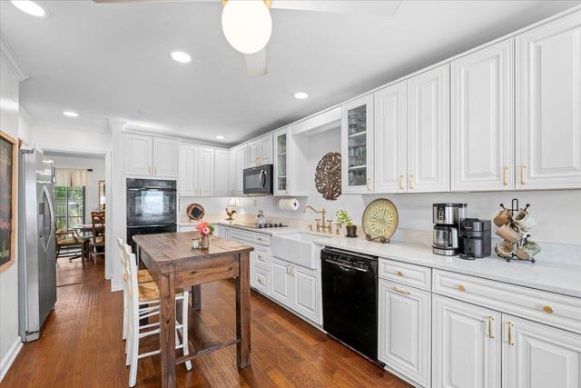 6946 Amberly Rd, Memphis, TN 38119