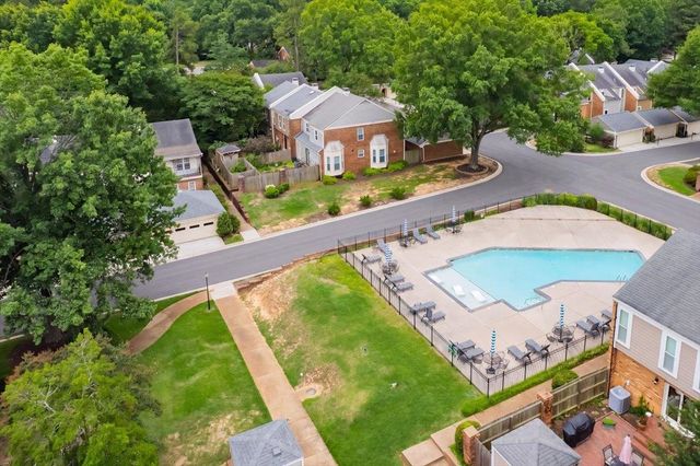 6946 Amberly Rd, Memphis, TN 38119