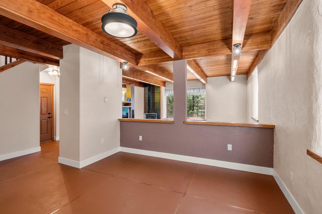 827 Tyler Creek Road, Ashland, OR 97520