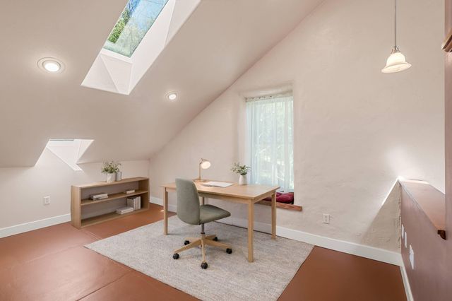 827 Tyler Creek Road, Ashland, OR 97520