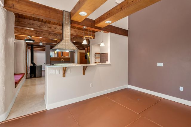 827 Tyler Creek Road, Ashland, OR 97520