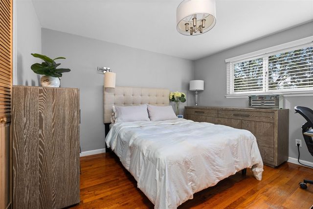 30779 Middlebury Street, Westland, MI 48186