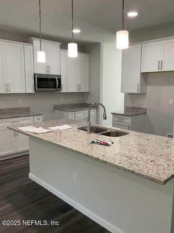 3632 BOWDEN Circle E, Jacksonville, FL 32216