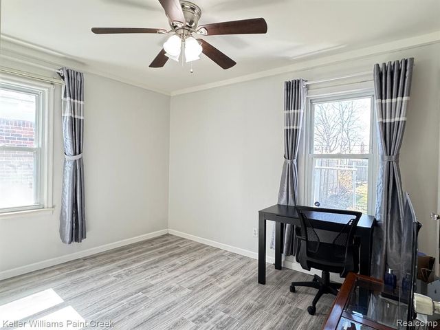 24275 Valley Avenue, Eastpointe, MI 48021