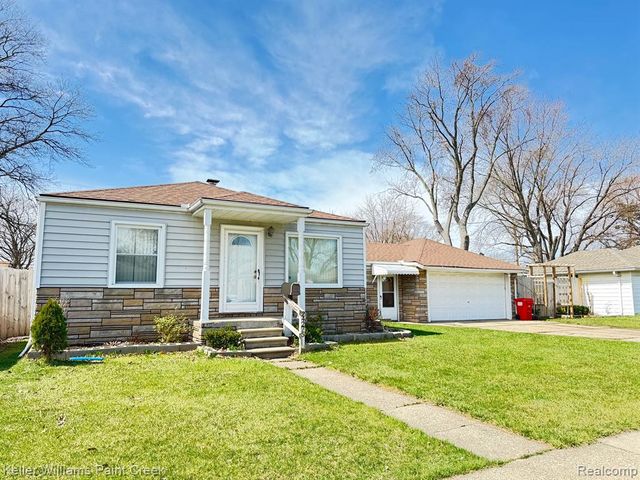 24275 Valley Avenue, Eastpointe, MI 48021
