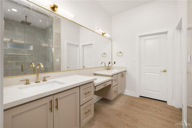 2502 Viola Street, Mission, TX 78574