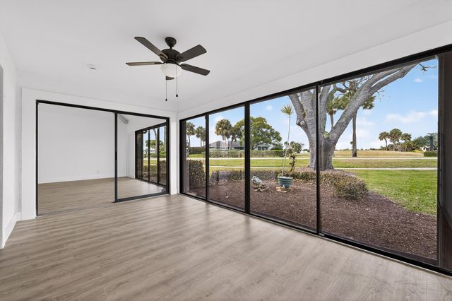 6893 SE Bunker Hill Drive, Hobe Sound, FL 33455