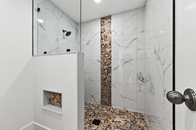 6893 SE Bunker Hill Drive, Hobe Sound, FL 33455