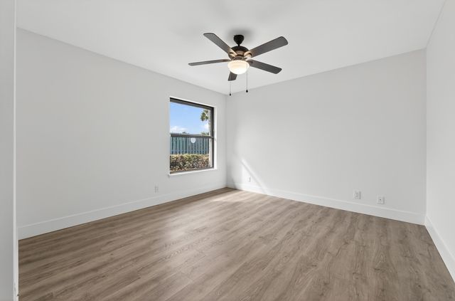 6893 SE Bunker Hill Drive, Hobe Sound, FL 33455