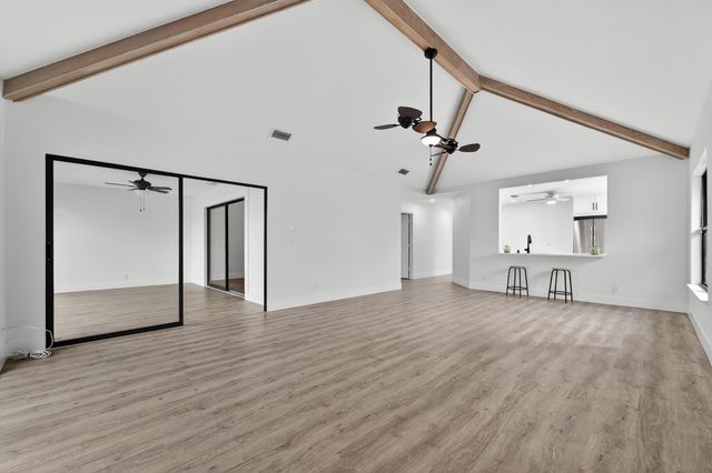 6893 SE Bunker Hill Drive, Hobe Sound, FL 33455