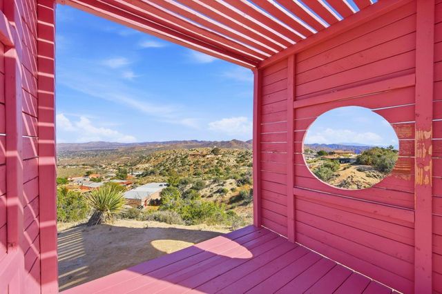 53806 Ridge Road, Yucca Valley, CA 92284