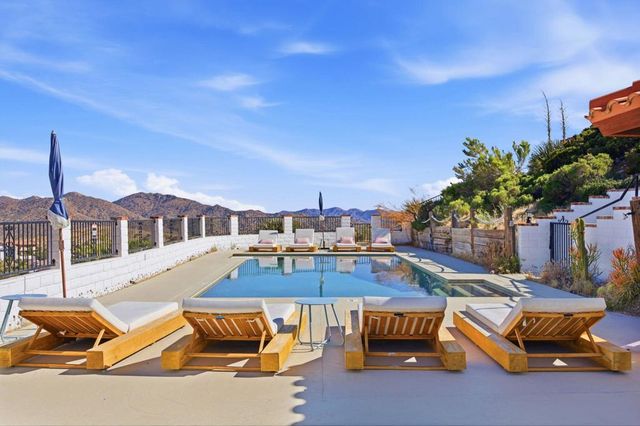 53806 Ridge Road, Yucca Valley, CA 92284