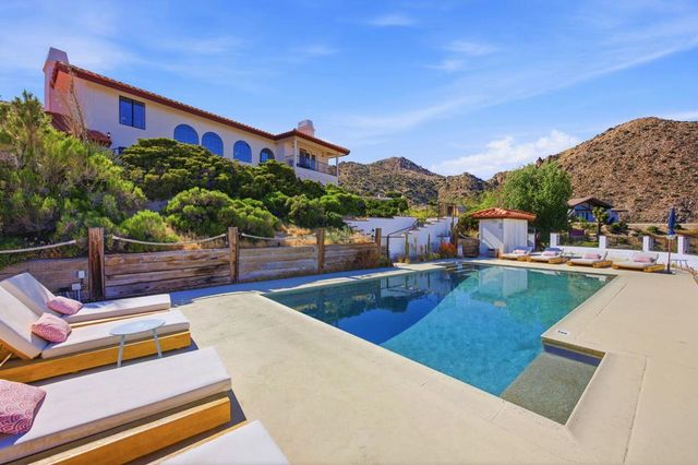 53806 Ridge Road, Yucca Valley, CA 92284