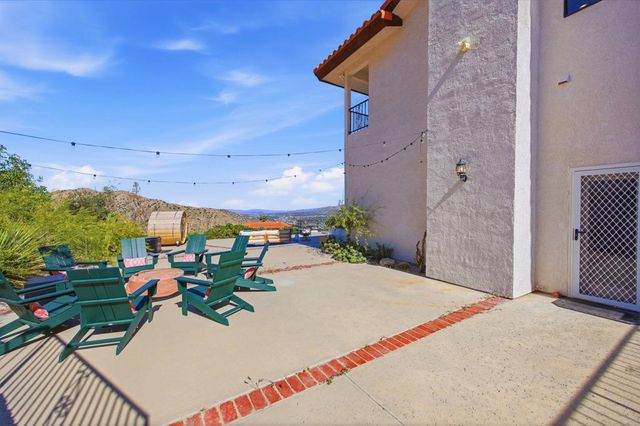 53806 Ridge Road, Yucca Valley, CA 92284