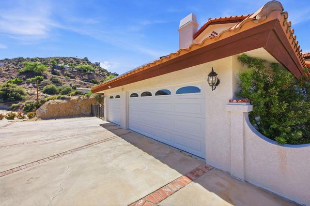 53806 Ridge Road, Yucca Valley, CA 92284