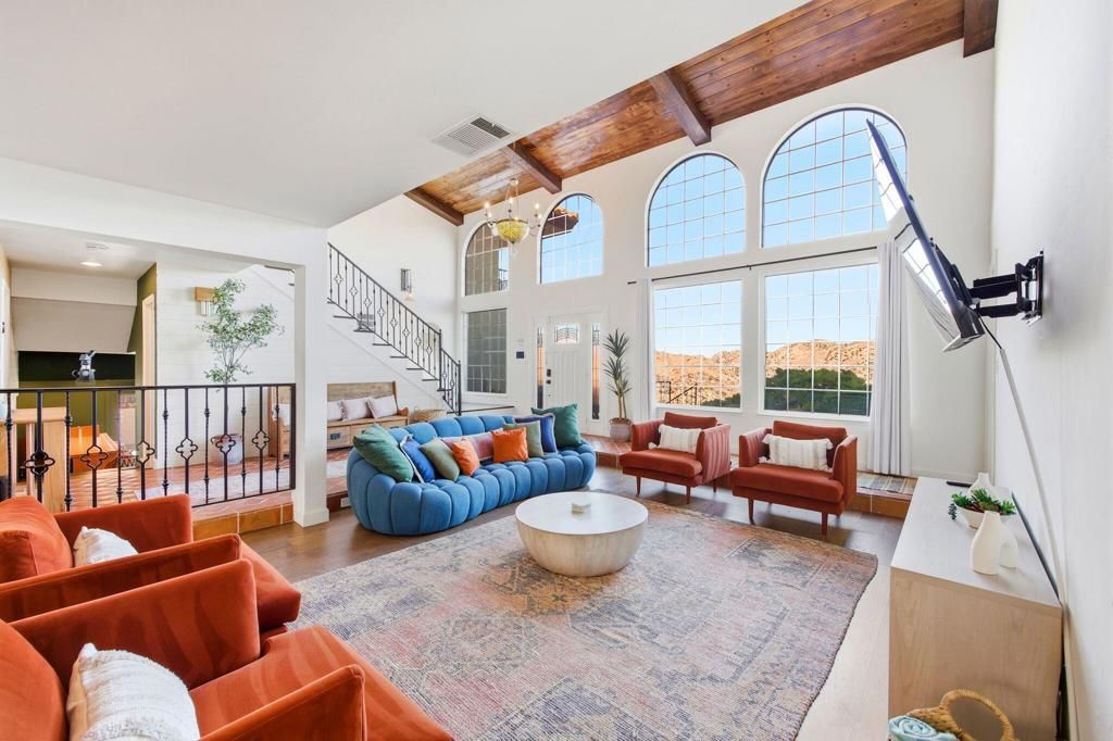 Image 9 of property listing at 53806 Ridge Road, Yucca Valley, CA 92284