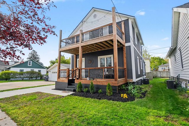 310 Huron Street, South Haven City, MI 49090