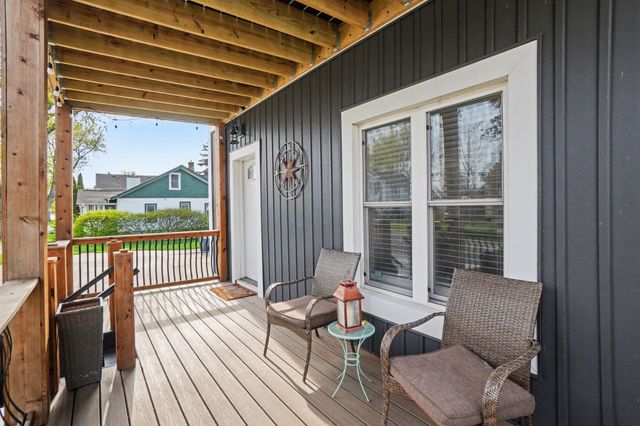 310 Huron Street, South Haven City, MI 49090