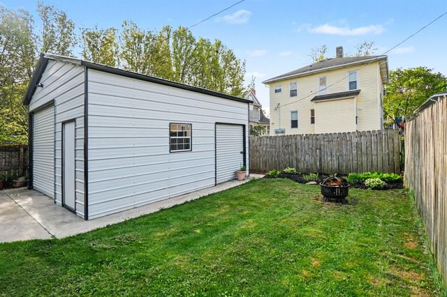 310 Huron Street, South Haven City, MI 49090