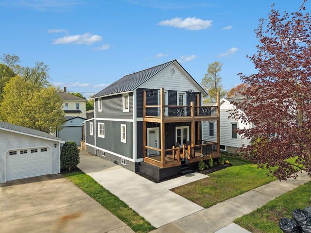 310 Huron Street, South Haven City, MI 49090