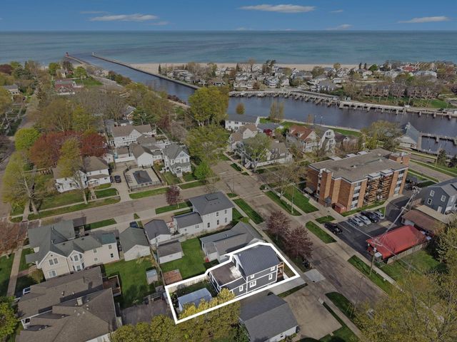 310 Huron Street, South Haven City, MI 49090