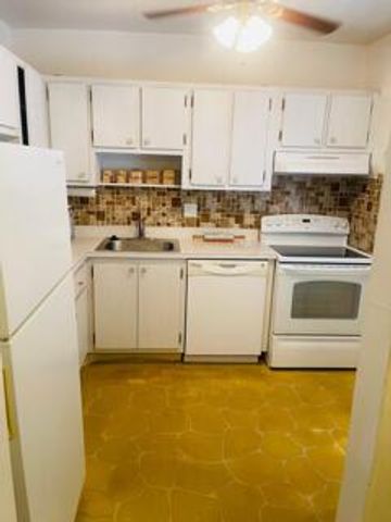 7200 NW 5TH Place 203, Margate, FL 33063
