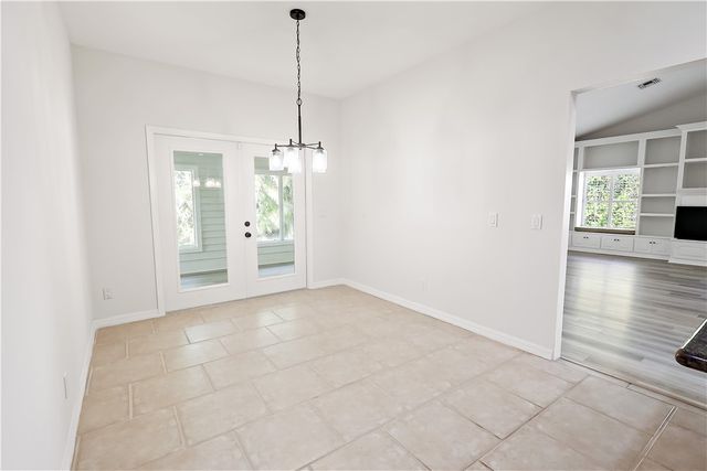 410 Arrowhead Trail, Vero Beach, FL 32963