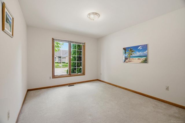 6704 Redford Circle, Troy, MI 48085