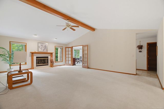 6704 Redford Circle, Troy, MI 48085